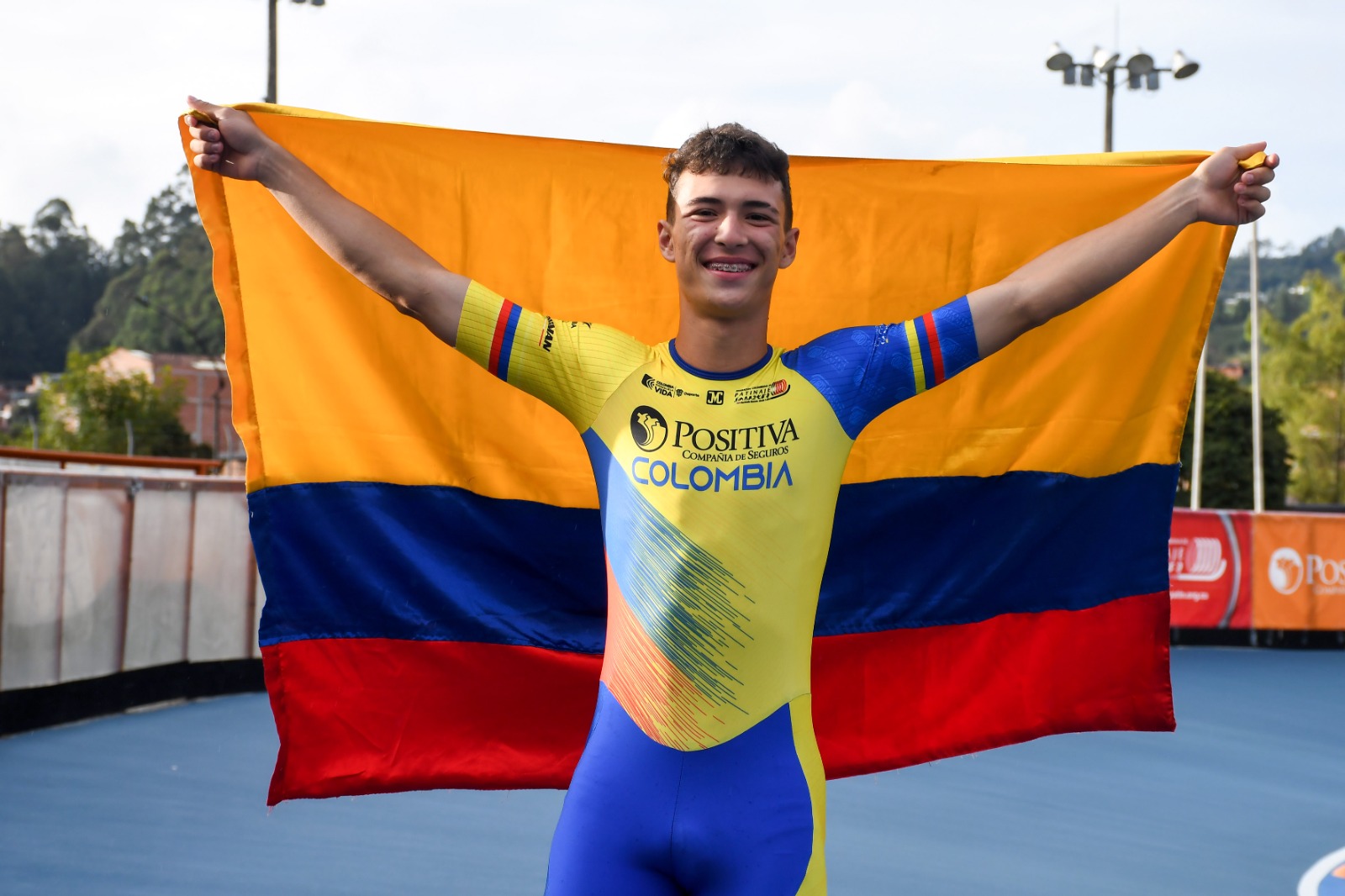 JUAN DIEGO YÉPEZ EN LA SELECCIÓN COLOMBIANA DE PATINAJE
